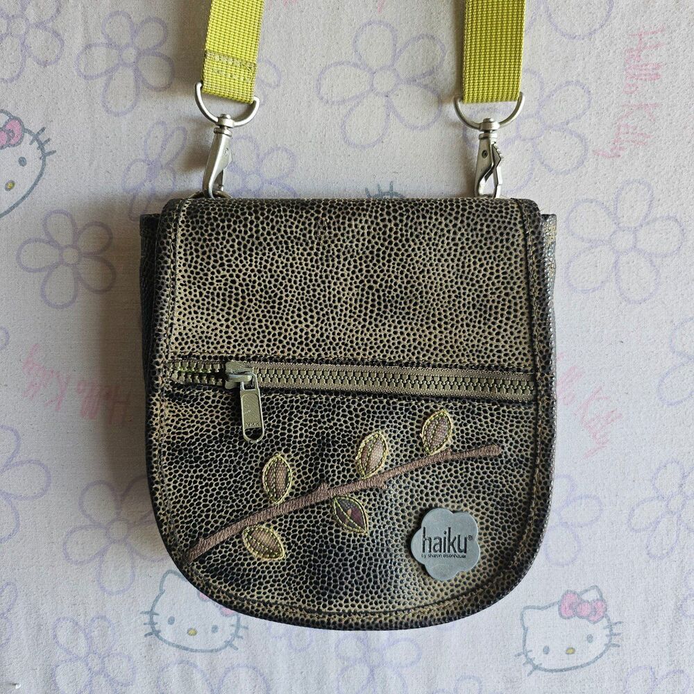 Haiku bag green leather crossbody